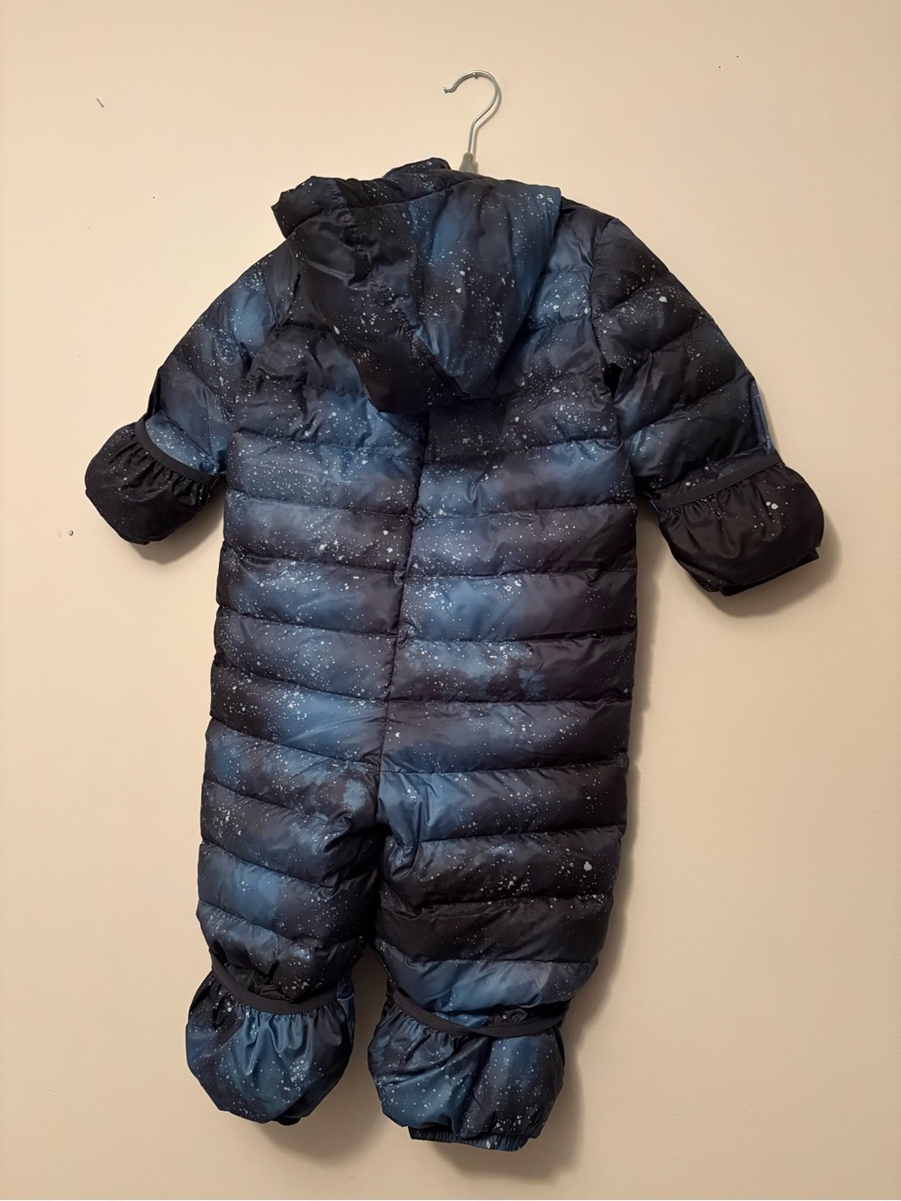 Joe Fresh Baby Boy Navy & Blue Galaxy Puffer One-Piece Snowsuit 18-24 months - Picture 3 of 5